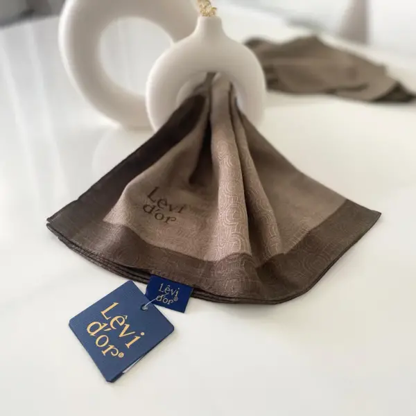 Levidor Monogram Şal - Görsel 2